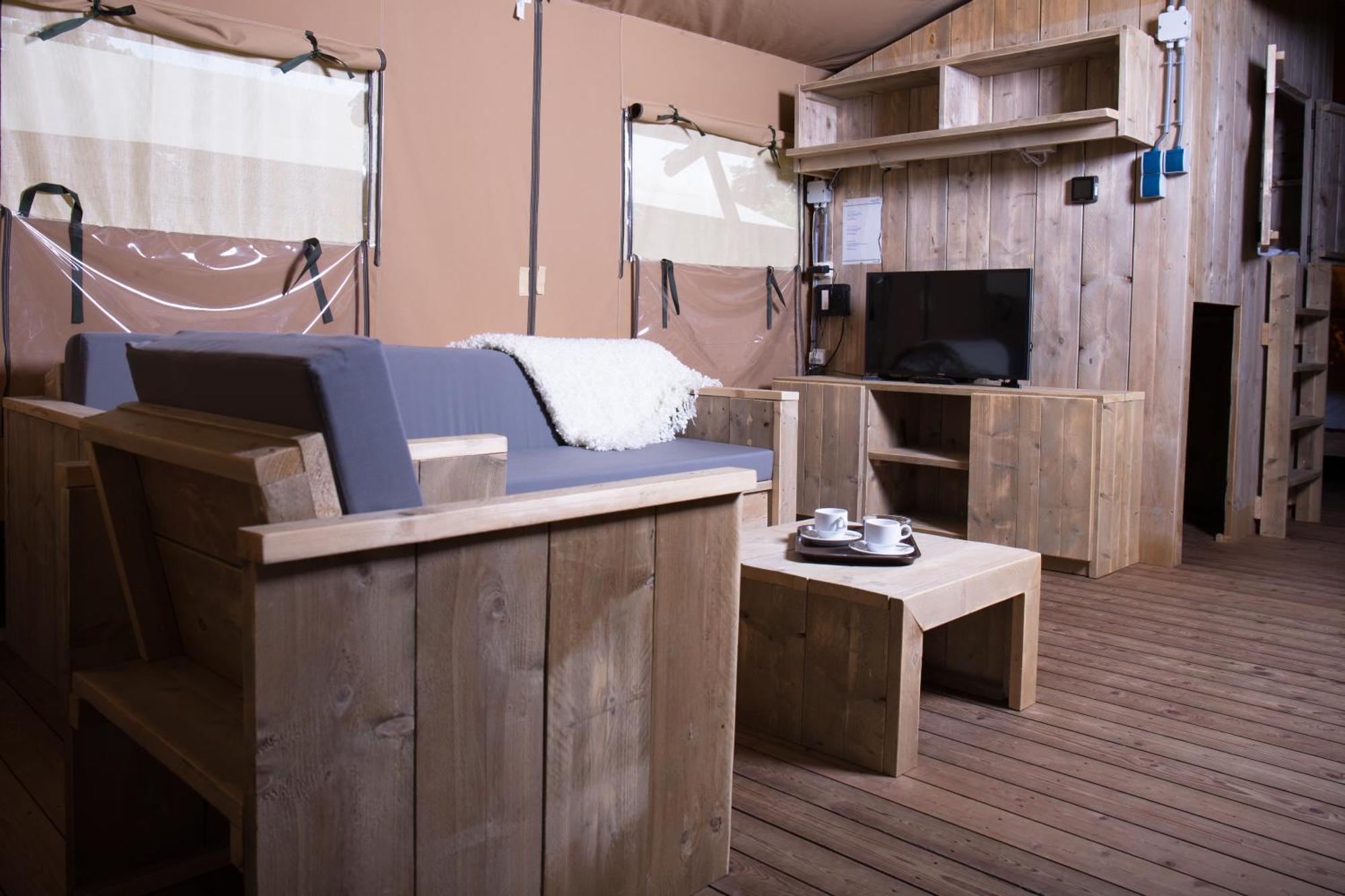 Camping Scheldeoord Baarland Стая снимка