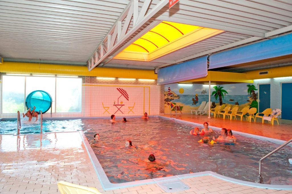 Camping Scheldeoord Baarland Екстериор снимка